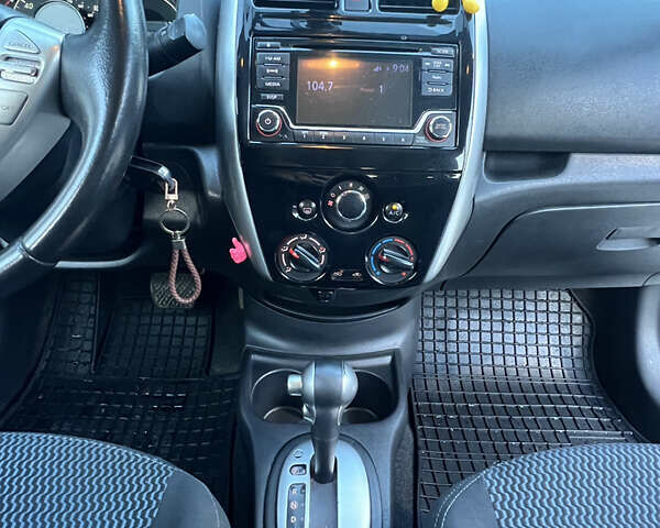 Черный Ниссан Ноут, объемом двигателя 1.6 л и пробегом 230 тыс. км за 8700 $, фото 16 на Automoto.ua