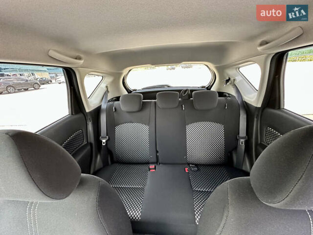 Чорний Ніссан Ноут, об'ємом двигуна 1.2 л та пробігом 89 тис. км за 10100 $, фото 20 на Automoto.ua