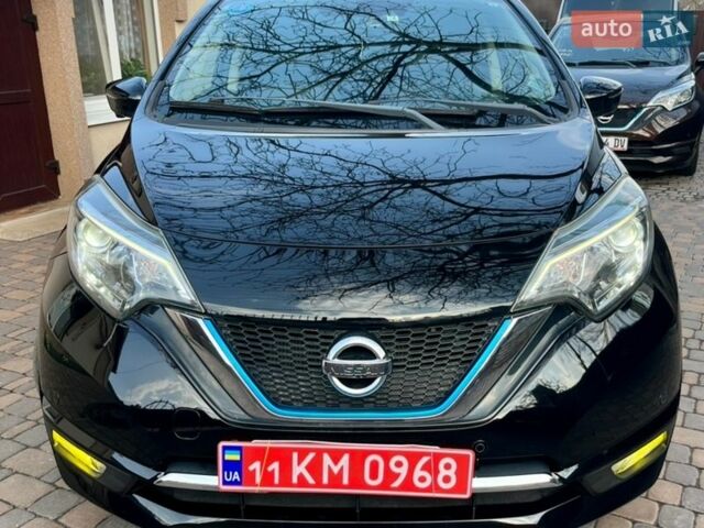 Черный Ниссан Ноут, объемом двигателя 1.2 л и пробегом 37 тыс. км за 11499 $, фото 1 на Automoto.ua