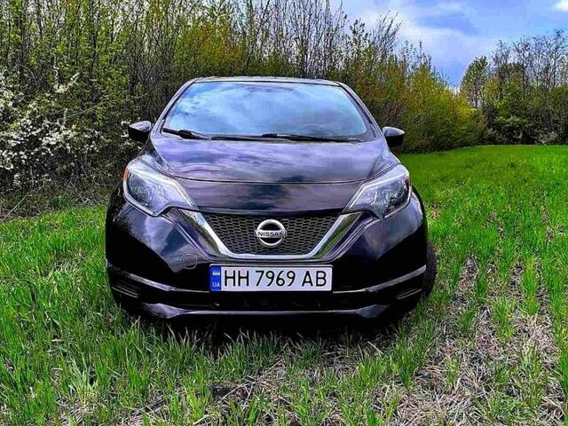 Черный Ниссан Ноут, объемом двигателя 1.6 л и пробегом 88 тыс. км за 9700 $, фото 4 на Automoto.ua