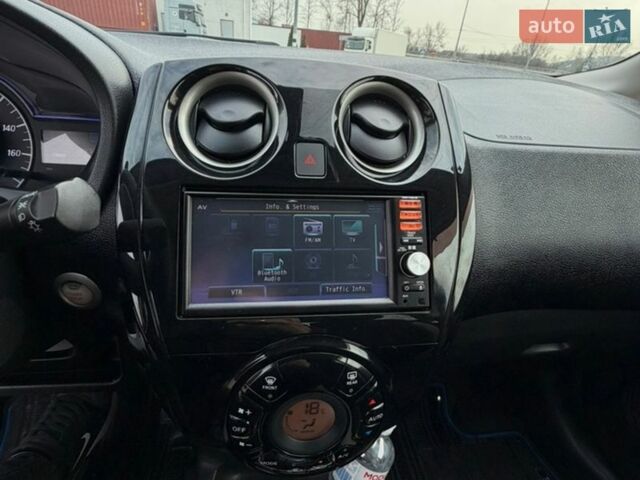 Чорний Ніссан Ноут, об'ємом двигуна 1.2 л та пробігом 39 тис. км за 10950 $, фото 17 на Automoto.ua