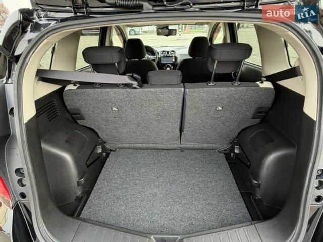 Чорний Ніссан Ноут, об'ємом двигуна 1.2 л та пробігом 39 тис. км за 10950 $, фото 19 на Automoto.ua