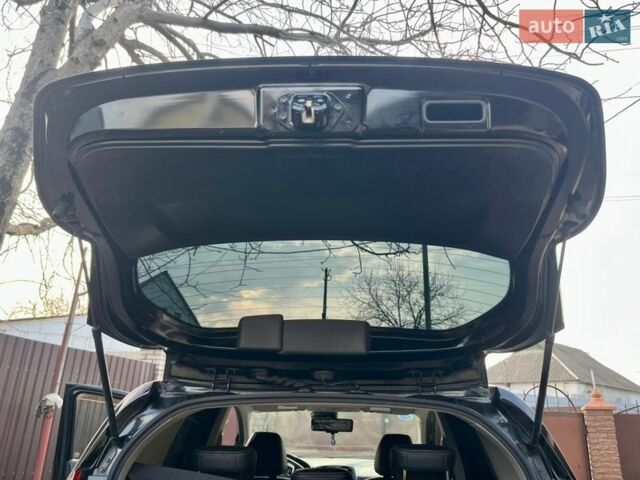 Черный Ниссан Ноут, объемом двигателя 1.2 л и пробегом 37 тыс. км за 11499 $, фото 33 на Automoto.ua