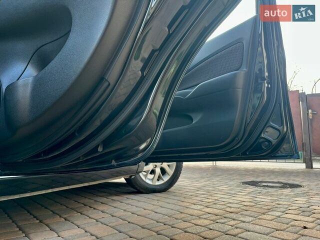 Черный Ниссан Ноут, объемом двигателя 1.2 л и пробегом 37 тыс. км за 11499 $, фото 42 на Automoto.ua