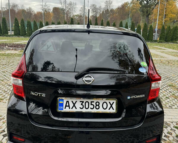 Чорний Ніссан Ноут, об'ємом двигуна 1.2 л та пробігом 57 тис. км за 12200 $, фото 5 на Automoto.ua