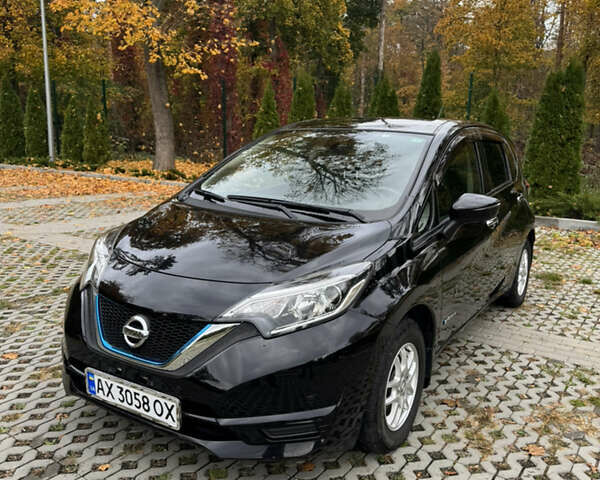 Чорний Ніссан Ноут, об'ємом двигуна 1.2 л та пробігом 57 тис. км за 12200 $, фото 1 на Automoto.ua