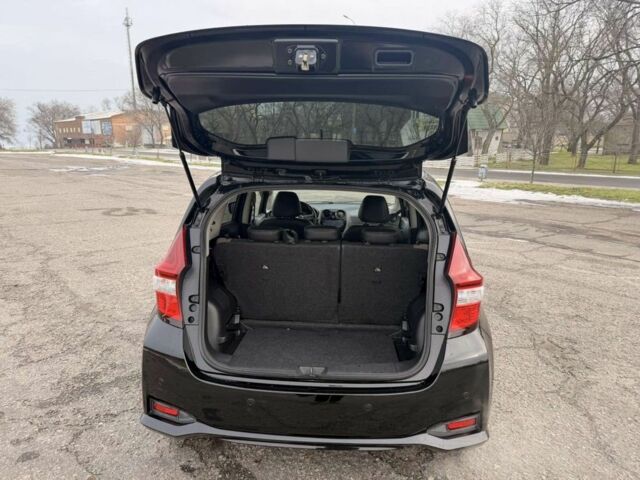 Чорний Ніссан Ноут, об'ємом двигуна 1.2 л та пробігом 37 тис. км за 12000 $, фото 18 на Automoto.ua