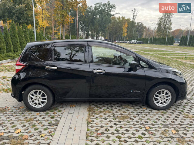 Черный Ниссан Ноут, объемом двигателя 1.2 л и пробегом 57 тыс. км за 12200 $, фото 3 на Automoto.ua