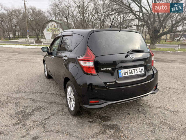 Чорний Ніссан Ноут, об'ємом двигуна 1.2 л та пробігом 37 тис. км за 12000 $, фото 10 на Automoto.ua