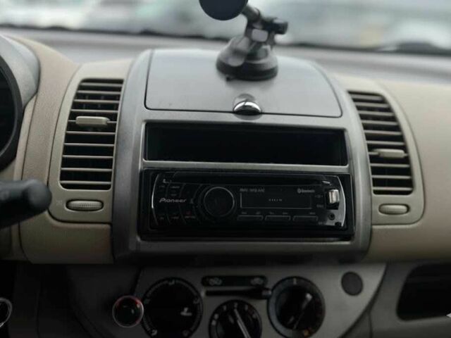 Чорний Ніссан Ноут, об'ємом двигуна 1.6 л та пробігом 315 тис. км за 4700 $, фото 10 на Automoto.ua