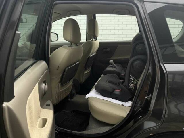 Чорний Ніссан Ноут, об'ємом двигуна 1.6 л та пробігом 315 тис. км за 4700 $, фото 5 на Automoto.ua