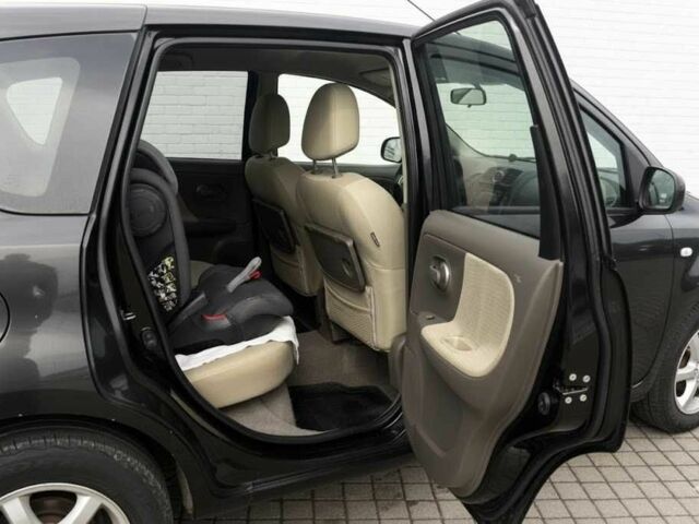 Чорний Ніссан Ноут, об'ємом двигуна 1.6 л та пробігом 315 тис. км за 4700 $, фото 6 на Automoto.ua