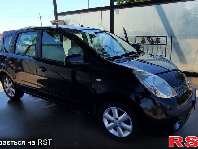 Черный Ниссан Ноут, объемом двигателя 1.5 л и пробегом 180 тыс. км за 4800 $, фото 1 на Automoto.ua