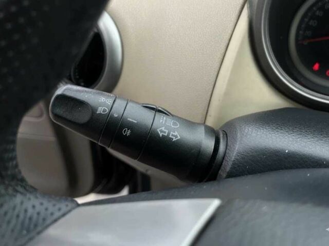 Чорний Ніссан Ноут, об'ємом двигуна 1.6 л та пробігом 315 тис. км за 4700 $, фото 14 на Automoto.ua