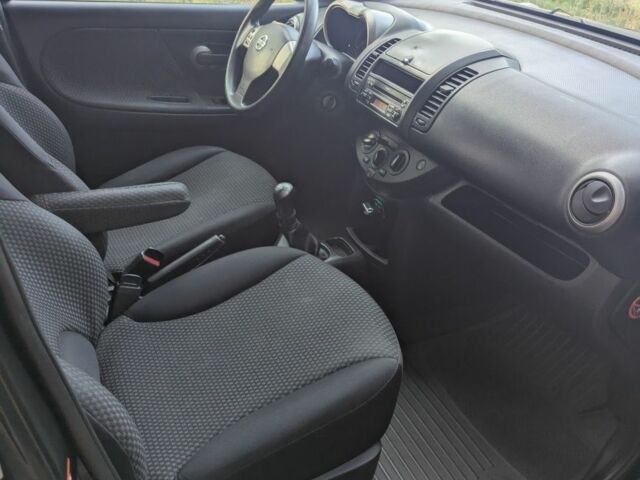 Чорний Ніссан Ноут, об'ємом двигуна 1.4 л та пробігом 253 тис. км за 4900 $, фото 6 на Automoto.ua