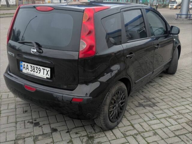 Черный Ниссан Ноут, объемом двигателя 1.4 л и пробегом 262 тыс. км за 4999 $, фото 2 на Automoto.ua