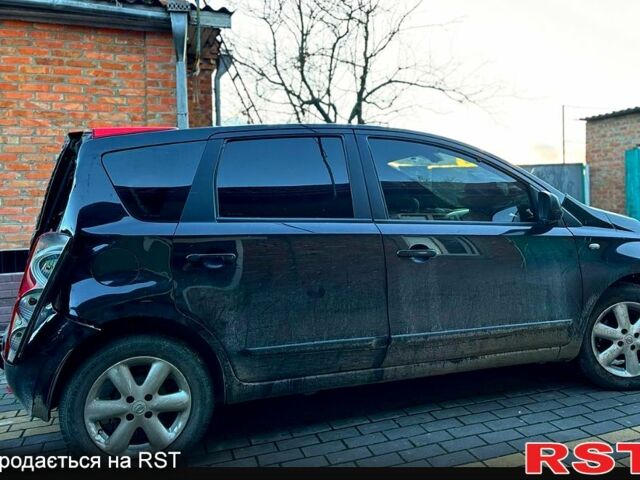 Черный Ниссан Ноут, объемом двигателя 1.6 л и пробегом 148 тыс. км за 2500 $, фото 3 на Automoto.ua