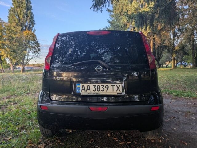 Чорний Ніссан Ноут, об'ємом двигуна 1.4 л та пробігом 253 тис. км за 4900 $, фото 4 на Automoto.ua