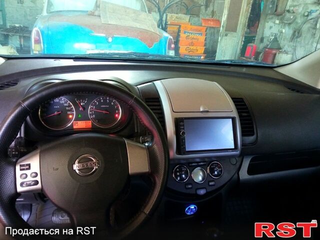 Черный Ниссан Ноут, объемом двигателя 1.5 л и пробегом 147 тыс. км за 6500 $, фото 2 на Automoto.ua