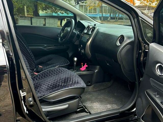 Черный Ниссан Ноут, объемом двигателя 1.2 л и пробегом 60 тыс. км за 9200 $, фото 3 на Automoto.ua