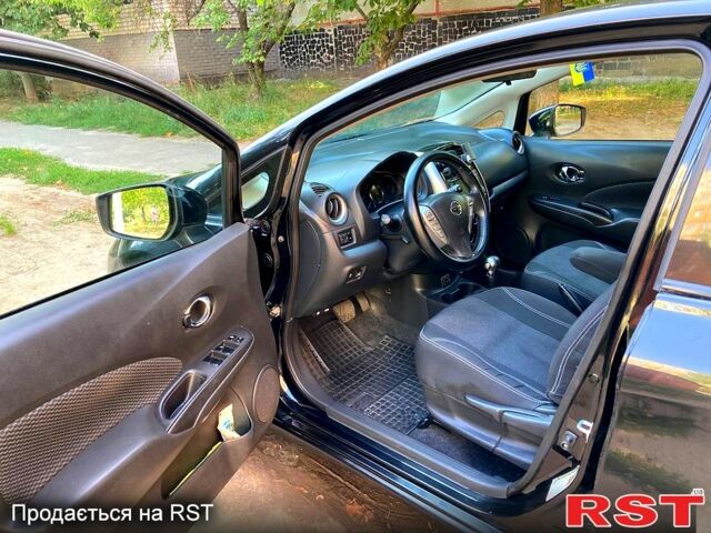 Черный Ниссан Ноут, объемом двигателя 1.6 л и пробегом 180 тыс. км за 9500 $, фото 2 на Automoto.ua