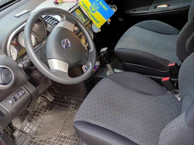 Фиолетовый Ниссан Ноут, объемом двигателя 1.5 л и пробегом 39 тыс. км за 8300 $, фото 6 на Automoto.ua