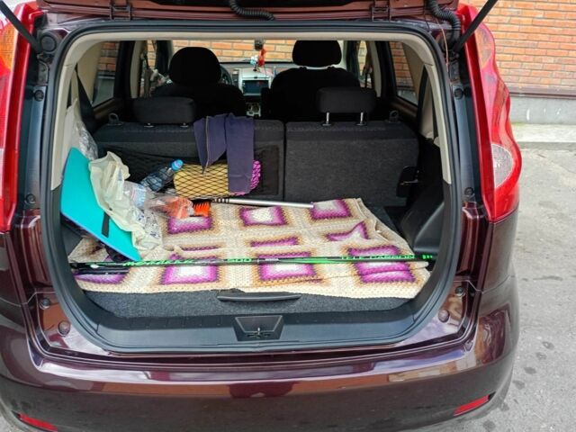 Фиолетовый Ниссан Ноут, объемом двигателя 1.5 л и пробегом 39 тыс. км за 8300 $, фото 11 на Automoto.ua