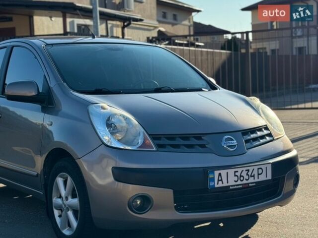 Коричневий Ніссан Ноут, об'ємом двигуна 1.6 л та пробігом 293 тис. км за 5800 $, фото 1 на Automoto.ua