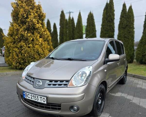 Коричневий Ніссан Ноут, об'ємом двигуна 1.6 л та пробігом 221 тис. км за 9000 $, фото 2 на Automoto.ua