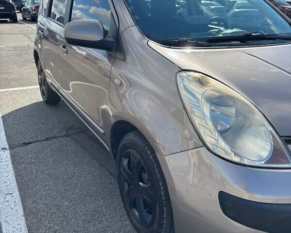 Коричневый Ниссан Ноут, объемом двигателя 1.46 л и пробегом 234 тыс. км за 5100 $, фото 6 на Automoto.ua