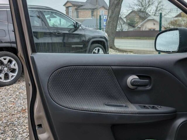 Коричневый Ниссан Ноут, объемом двигателя 1.6 л и пробегом 246 тыс. км за 6999 $, фото 14 на Automoto.ua