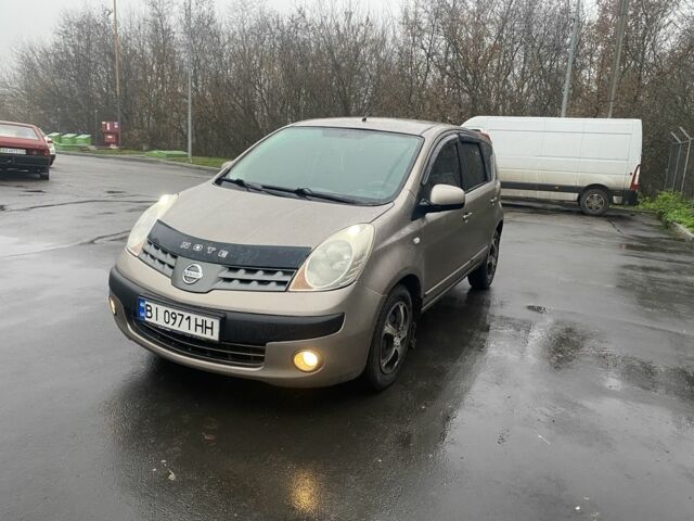 Коричневий Ніссан Ноут, об'ємом двигуна 1.4 л та пробігом 186 тис. км за 4700 $, фото 2 на Automoto.ua