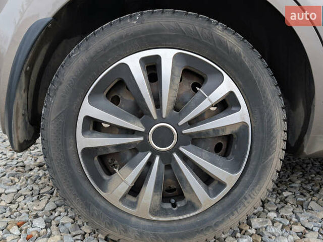 Коричневый Ниссан Ноут, объемом двигателя 1.6 л и пробегом 246 тыс. км за 6999 $, фото 14 на Automoto.ua