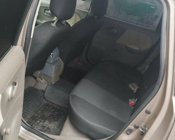 Коричневий Ніссан Ноут, об'ємом двигуна 1.39 л та пробігом 302 тис. км за 5000 $, фото 4 на Automoto.ua