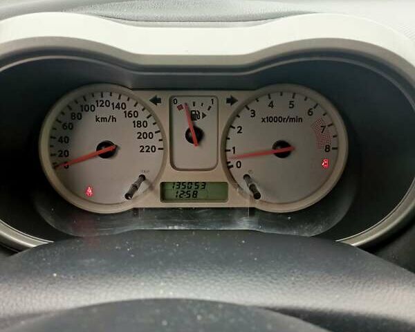 Коричневый Ниссан Ноут, объемом двигателя 1.6 л и пробегом 136 тыс. км за 6300 $, фото 4 на Automoto.ua