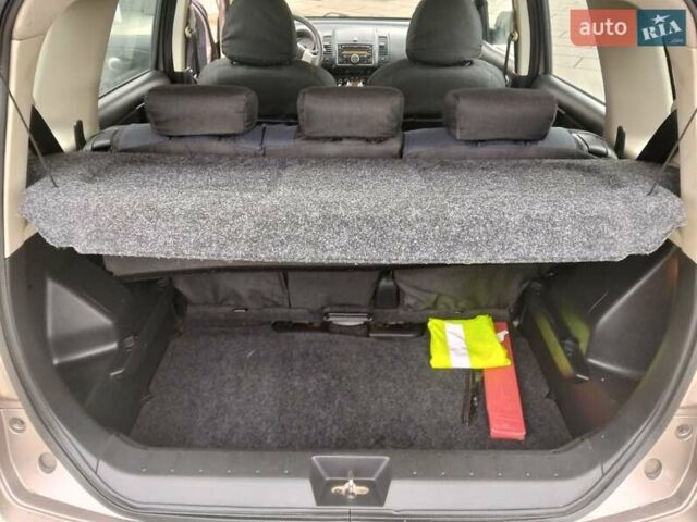 Коричневый Ниссан Ноут, объемом двигателя 1.6 л и пробегом 136 тыс. км за 5400 $, фото 12 на Automoto.ua