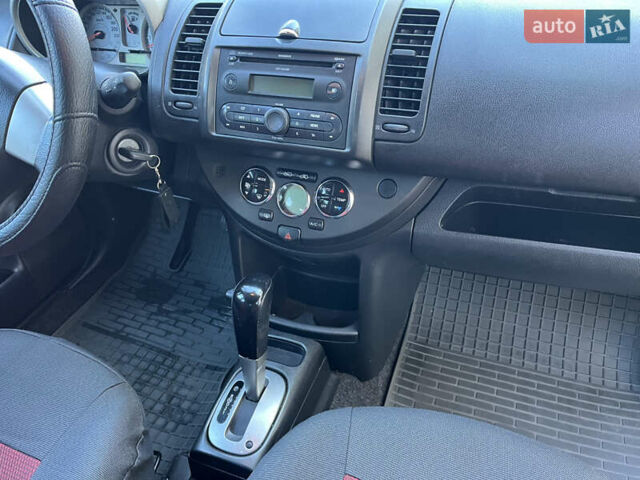 Коричневий Ніссан Ноут, об'ємом двигуна 1.6 л та пробігом 196 тис. км за 6150 $, фото 37 на Automoto.ua