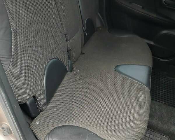 Коричневий Ніссан Ноут, об'ємом двигуна 1.6 л та пробігом 190 тис. км за 6300 $, фото 5 на Automoto.ua