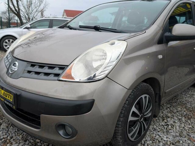 Коричневый Ниссан Ноут, объемом двигателя 1.6 л и пробегом 246 тыс. км за 6999 $, фото 2 на Automoto.ua