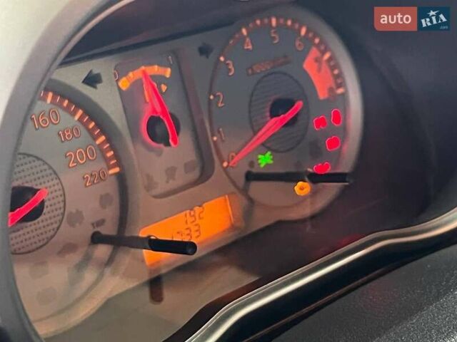 Коричневий Ніссан Ноут, об'ємом двигуна 1.6 л та пробігом 227 тис. км за 5800 $, фото 10 на Automoto.ua