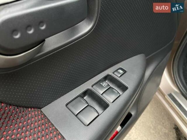 Коричневый Ниссан Ноут, объемом двигателя 1.39 л и пробегом 179 тыс. км за 5190 $, фото 16 на Automoto.ua