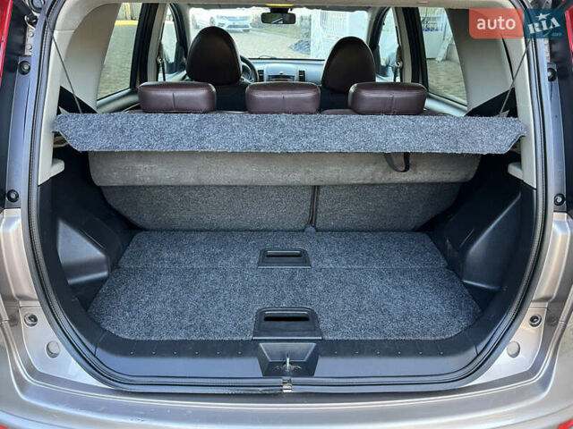 Коричневий Ніссан Ноут, об'ємом двигуна 1.6 л та пробігом 195 тис. км за 6350 $, фото 41 на Automoto.ua