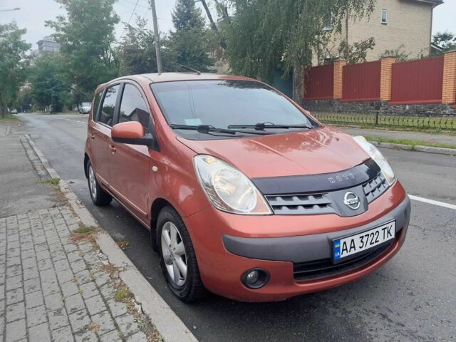 Коричневий Ніссан Ноут, об'ємом двигуна 1.6 л та пробігом 135 тис. км за 5999 $, фото 3 на Automoto.ua