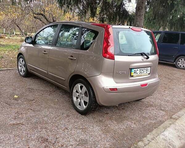 Коричневый Ниссан Ноут, объемом двигателя 1.6 л и пробегом 136 тыс. км за 6300 $, фото 3 на Automoto.ua