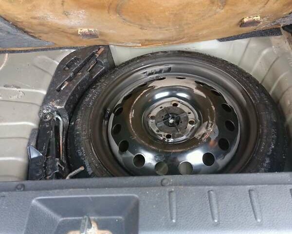 Коричневый Ниссан Ноут, объемом двигателя 1.6 л и пробегом 136 тыс. км за 6300 $, фото 11 на Automoto.ua