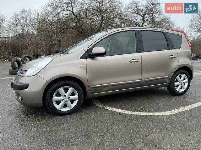 Коричневий Ніссан Ноут, об'ємом двигуна 1.6 л та пробігом 190 тис. км за 6250 $, фото 5 на Automoto.ua