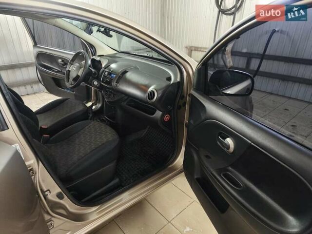 Коричневый Ниссан Ноут, объемом двигателя 1.4 л и пробегом 147 тыс. км за 5500 $, фото 9 на Automoto.ua