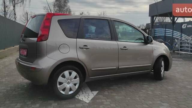 Коричневый Ниссан Ноут, объемом двигателя 1.4 л и пробегом 201 тыс. км за 5700 $, фото 7 на Automoto.ua