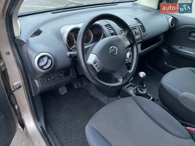 Коричневий Ніссан Ноут, об'ємом двигуна 1.6 л та пробігом 190 тис. км за 6250 $, фото 50 на Automoto.ua