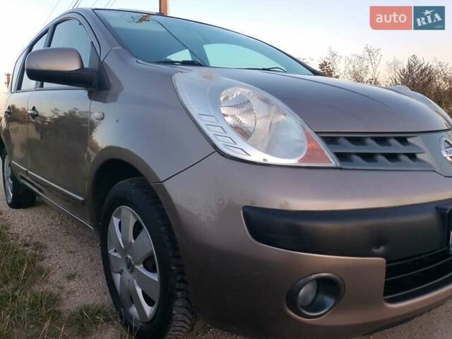 Ниссан Ноут 2008 в Тернополе на Automoto.ua Коричневый Ниссан Ноут, объемом двигателя 1.4 л и пробегом 205 тыс. км за 5000 $, фото 9 на Automoto.ua